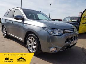 MITSUBISHI OUTLANDER 2015 (64) at Halfway Garage Hull