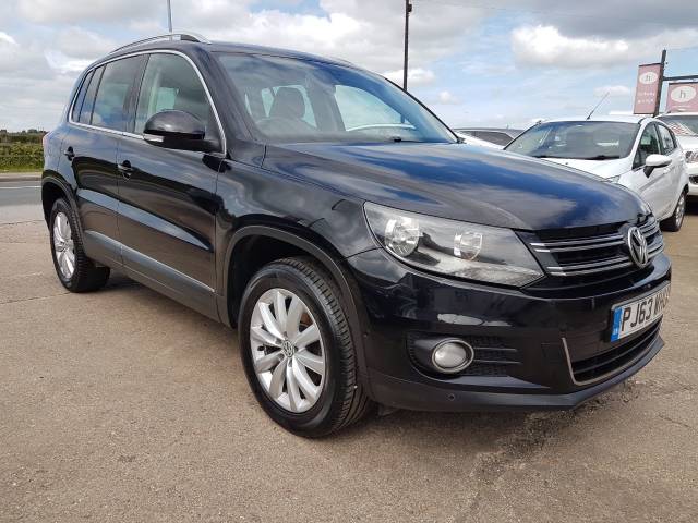 Volkswagen Tiguan 2.0 TDi BlueMotion Tech Match 5dr DSG Estate Diesel Black